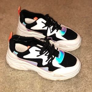 Fashion nova sneakers